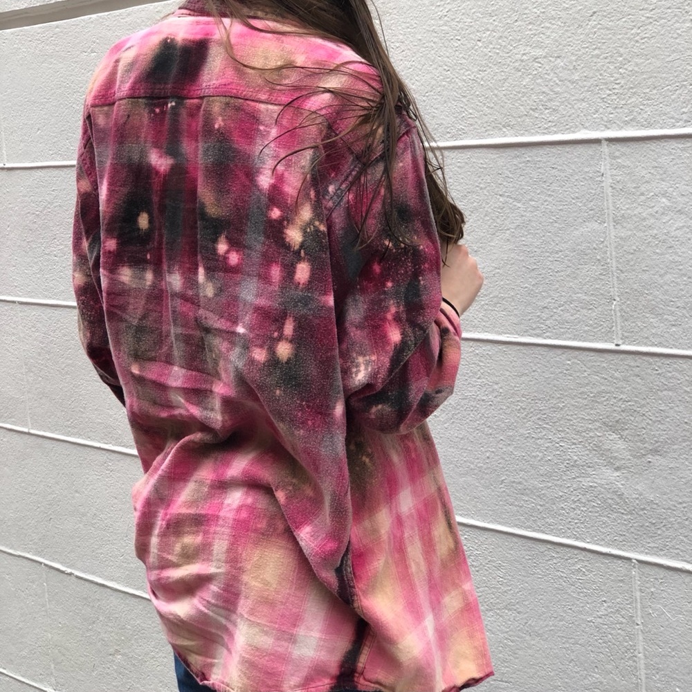 Hand bleached flannel - Picture 5 of 5